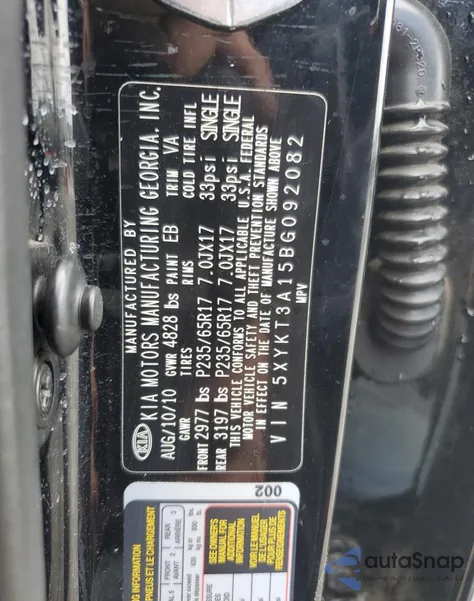 2011 Kia Sorento Base from USA, damaged, VIN 5XYKT3A15BG092082